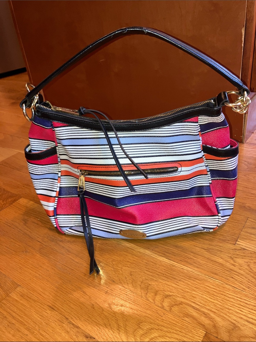 LIZ CLAIBORNE FAUX LEATHER BOLD STRIPE GOLD TONE HARDWARE SATCHEL